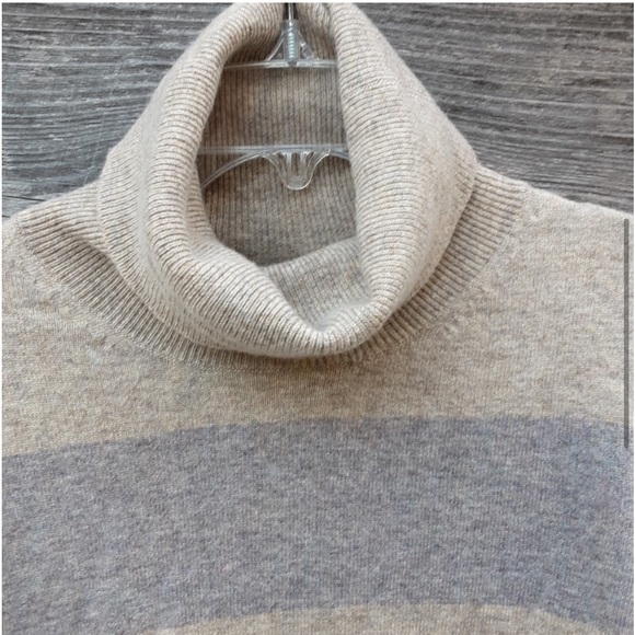L Theory grey & cream turtleneck wool sweater - Picture 5 of 7